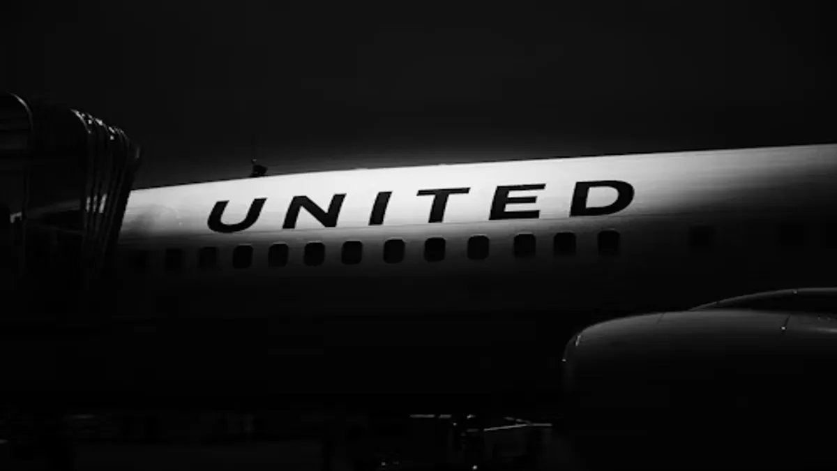 United Airlines Flight UA770 Emergency Diversion