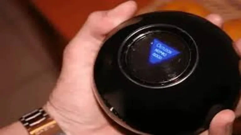 How the Magic 8 Ball Gives Twenty Answers